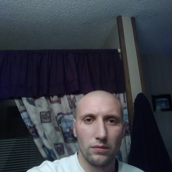 Meet your Posher, Devin - Picture 1 of 1